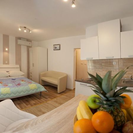Central Luxury Rooms Izidor Split Room photo